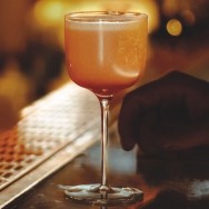 A Bee's Knees cocktail